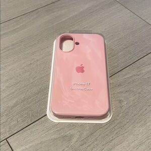 Apple iPhone 17 Silicone Case in Light Pink